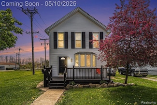 348 E Saint Clair St, Romeo, MI 48065