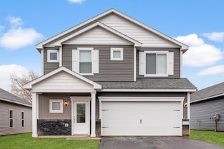 429 Redwood St N, Cambridge, MN 55008