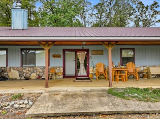 557 Hagewood Ln, Theodosia, MO 65761