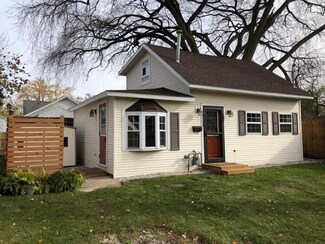 2124 Duiker Ave NE, Grand Rapids, MI 49505
