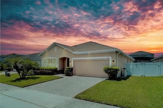 480 Kestrel Dr, Groveland, FL 34736