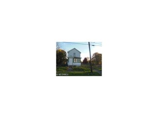 361 E Myrtle Ave, Youngstown, OH 44507