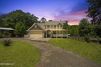 321 Ceasar Rd, Picayune, MS 39466