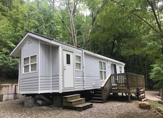 6 Creekview Ln Unit 6, Mount Pleasant, IN 47520