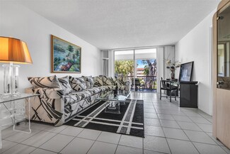 671 S Hollybrook Dr Unit 209, Pembroke Pines, FL 33025
