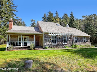 1530 SW Pine Dr, Warrenton, OR 97146