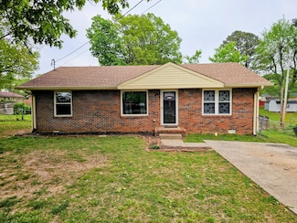 51 Bunker Hill Rd, Clarksville, TN 37042