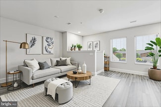 19520 Village Walk Dr Unit 3-201, Montgomery Village, MD 20886