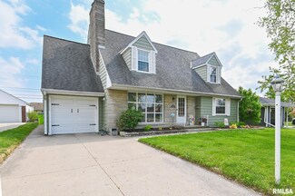 606 W Ridgemont Rd, Peoria, IL 61614