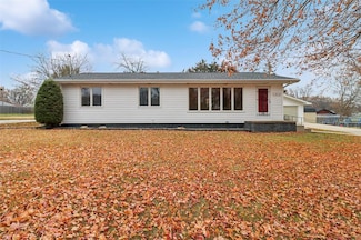 1313 Burnham Ave, Des Moines, IA 50315