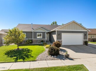 1809 23rd St W, Williston, ND 58801