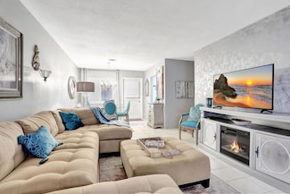 2131 NE 42nd Ct Unit 210E, Lighthouse Point, FL 33064
