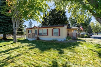 3110 E Chattaroy Rd Unit 1, Chattaroy, WA 99003