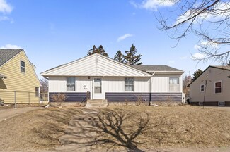 1727 Euclid St, Saint Paul, MN 55106