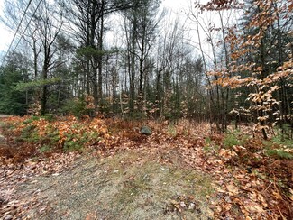 9 Hudon Rd, Lisbon, ME 04250