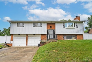 813 Victoria Dr, Franklin, OH 45005