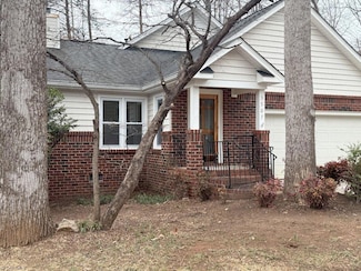 3507 Briaroak Ct, Greensboro, NC 27410