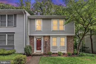 11722 Mossy Creek Ln, Reston, VA 20191