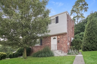 329 Giffin Ave, Canonsburg, PA 15317