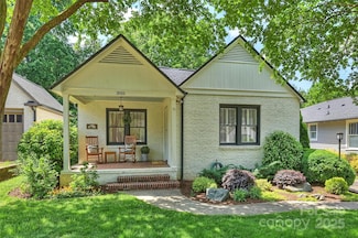 2015 Club Rd, Charlotte, NC 28205