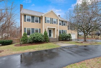 76 Dascomb Rd, Andover, MA 01810