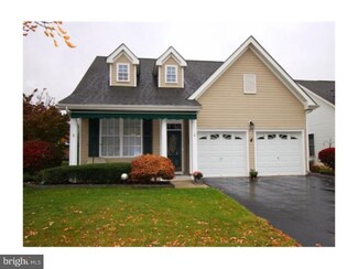 5 Hagerty Ln, Cranbury, NJ 08512