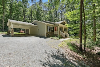 305 Old School Rd, Chapel Hill, NC 27516