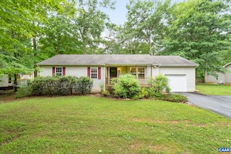 7 Riverside Dr, Palmyra, VA 22963