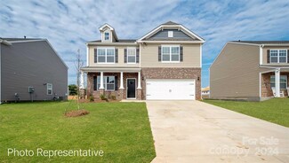 181 Shorthorn Rd, Fletcher, NC 28732
