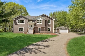 8415 Needham Ave NE, Elk River, MN 55330