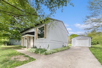 4175 Radstock Dr, Dorr, MI 49323