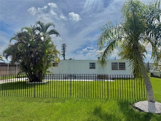 4123 Hollis Ave, Port Charlotte, FL 33953