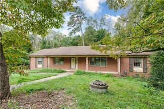 4656 Selwood Rd, North Chesterfield, VA 23234