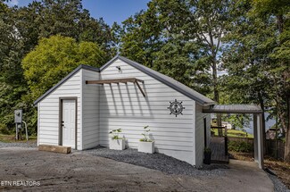 199 Coleman Rd, Decatur, TN 37322
