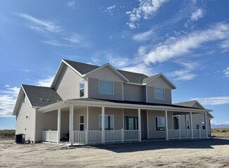 32 Diamondback Ln, Spring Creek, NV 89815