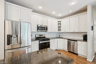 19 Caroline Foster Ct Unit 324, Morristown, NJ 07960