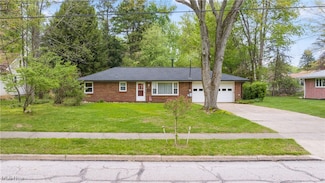 1073 Jessie Ave, Kent, OH 44240