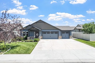 2028 S Tucson Ave, Nampa, ID 83686