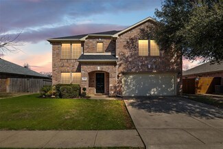 605 Midpark Dr, Euless, TX 76039