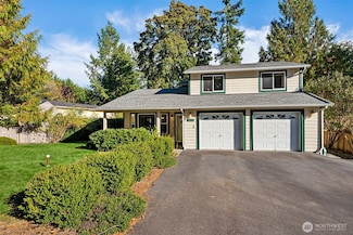 9828 Channel Dr NW, Olympia, WA 98502