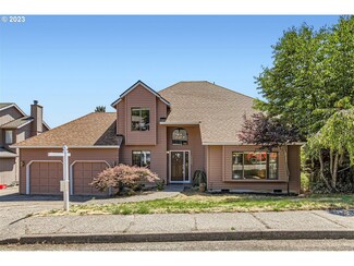 13222 SE Regency View Dr, Happy Valley, OR 97086
