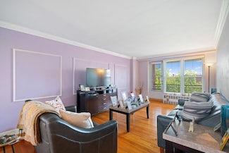 35-31 85th St Unit 8-L, Jackson Heights, NY 11372