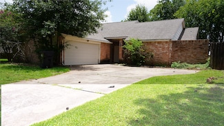 6303 Greenway Forest Ln, Houston, TX 77088