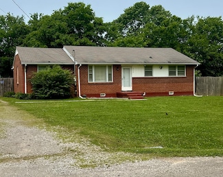 806 Hunt St, Murfreesboro, TN 37130