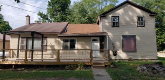 215 N Clark St, Centreville, MI 49032