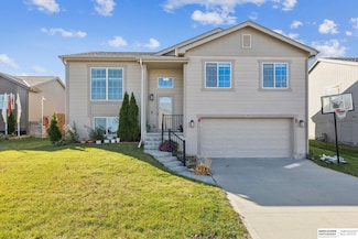 13955 Weber St, Omaha, NE 68142