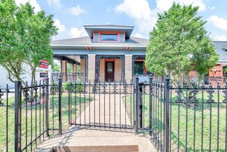 919 Mount Auburn Ave, Dallas, TX 75223