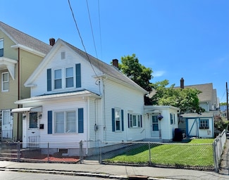 74 Fulton St, Lowell, MA 01850