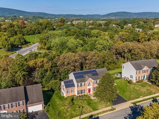 4 N Pointe Terrace, Middletown, MD 21769