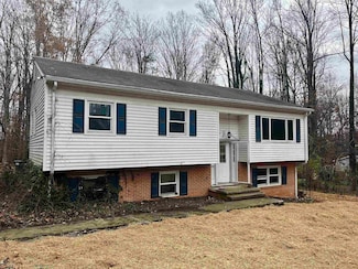 3672 Airport Acres Rd, Charlottesville, VA 22911
